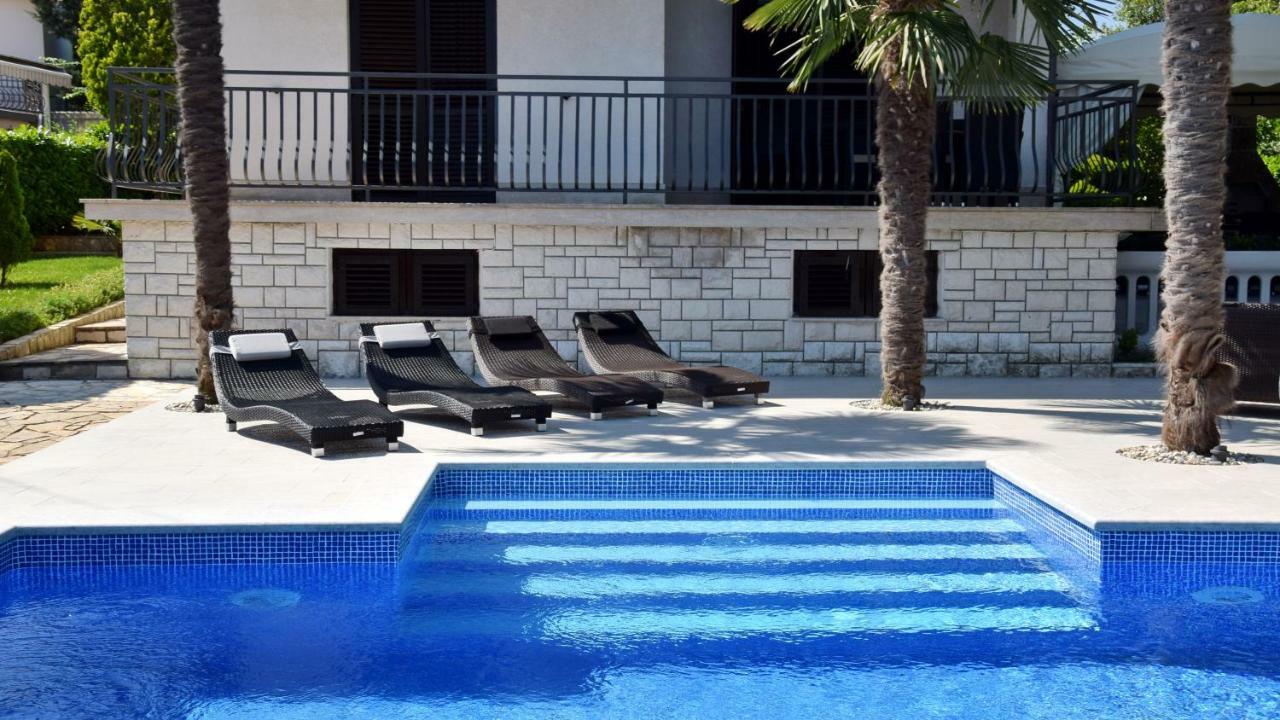 Haus Tanja Villa Malinska Ngoại thất bức ảnh