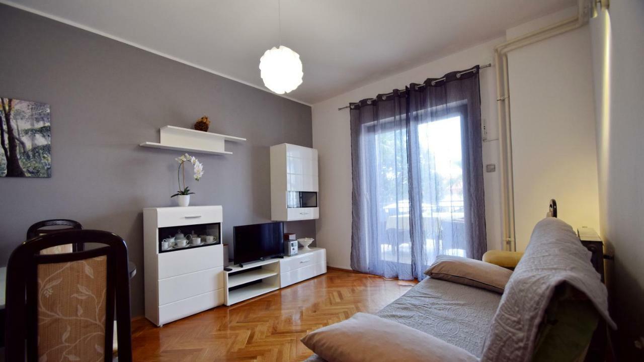 Haus Tanja Villa Malinska Ngoại thất bức ảnh